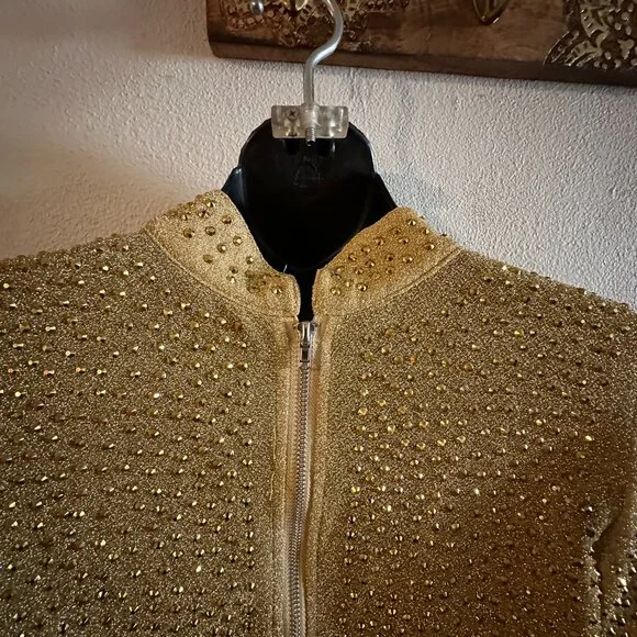 Dazzling Gold Sequin Jumpsuit - Show-Stopping 70s Disco Vibes - Picture 4 of 7